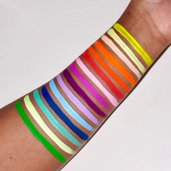 Santania UV Rainbow 15-Pan Palette - Vibrant UV Makeup Colors - Image 2